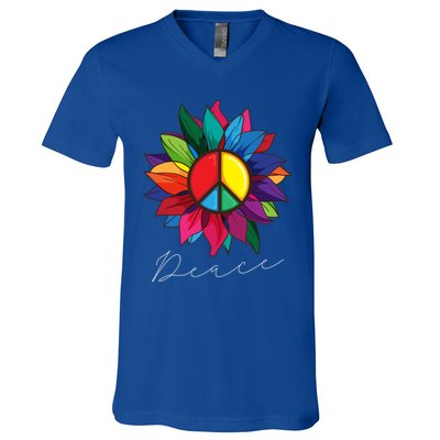 Sunflower Flower Rainbow Peace Sign World Retro Hippie 70s Gift V-Neck T-Shirt