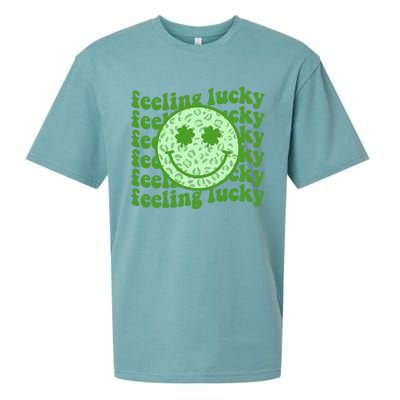 Smiling Face Shamrock Green Clover   Sueded Cloud Jersey T-Shirt