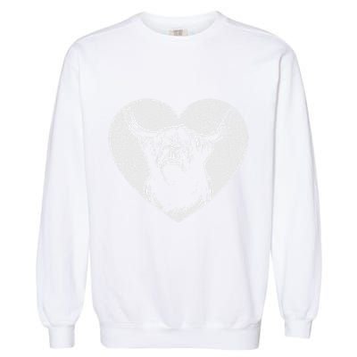 Scotland Farm Scotsman Farmer Highland Cattle Heart Ranch Garment-Dyed Sweatshirt
