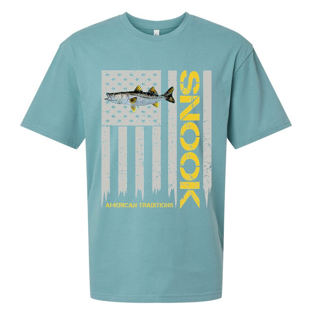 Snook Fisherman Vintage Style American Flag Snook Art Fish Sueded Cloud Jersey T-Shirt
