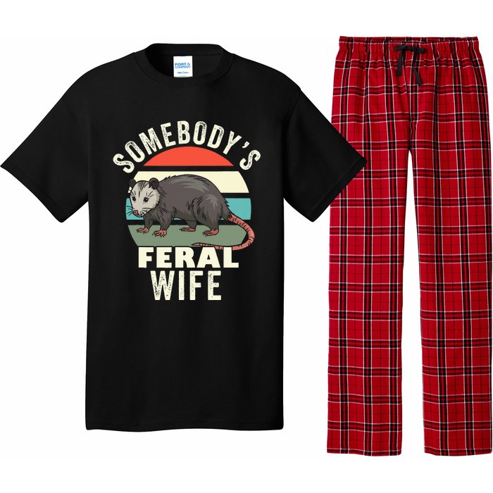 SomebodyS Feral Wife Funny Matching Family Retro Feral Cat Pajama Set