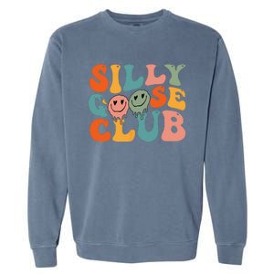 Silly Goose Club Silly Goose Meme Smile Face Trendy Costume Garment-Dyed Sweatshirt