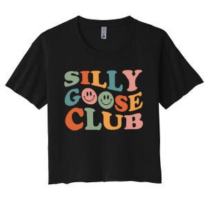 Silly Goose Club Silly Goose Meme Smile Face Trendy Costume Women's Crop Top Tee