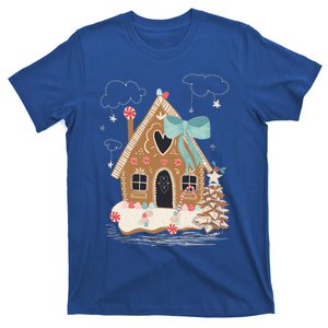 Santa Gingerbread House Christmas Holiday Season Snowflakes Gift T-Shirt