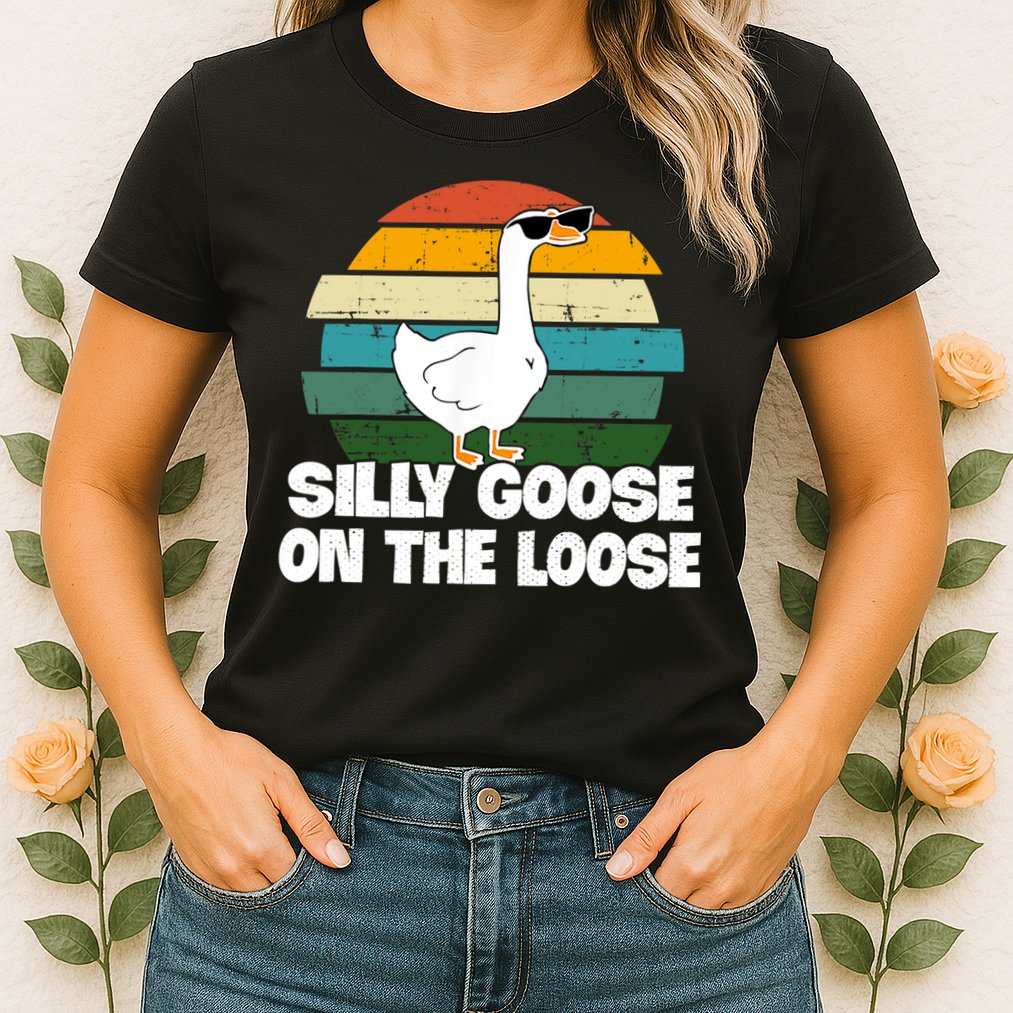 Silly Goose On The Loose Vintage Retro Sunset Womens T-Shirt