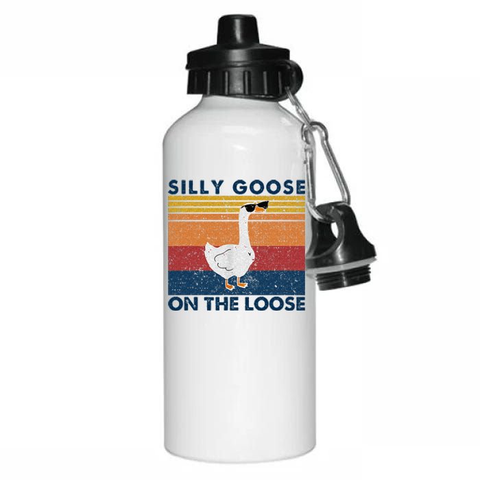 Silly Goose On The Loose Funny Saying Goose Funny Aluminum Water Bottle