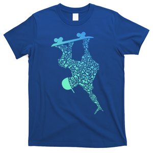 Skateboarding Gift Skater Gear Skateboard Great Gift T-Shirt