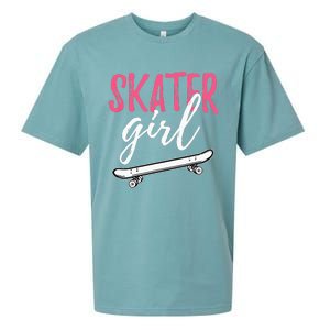 Skater Girl Skateboarding Skateboard Gift Sueded Cloud Jersey T-Shirt