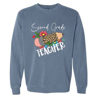 Second Grade Teacher Leopard Pencil 2nd Grade Teacher Garment-Dyed Sweatshirt