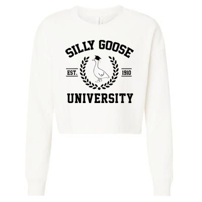 Silly Goose University Silly Goose Funny Meme School Bird Cropped Pullover Crew