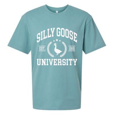 Silly Goose University Funny Goose On The Loose Funny Saying Sueded Cloud Jersey T-Shirt