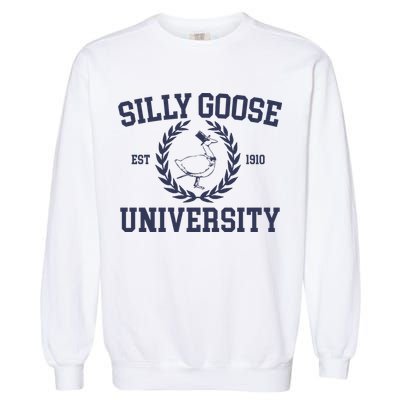 Silly Goose University Funny Silly Goose Meme Bird Lover Garment-Dyed Sweatshirt