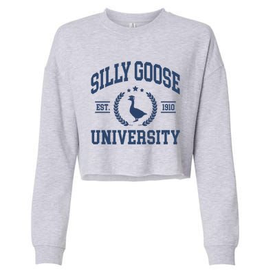 Silly Goose University Funny Goose On The Loose Funny Saying Cropped Pullover Crew