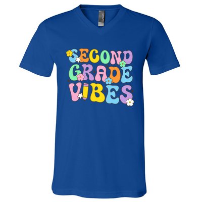 Second Grade Vibes Back To School Retro 2Nd Grade Teachers Gift V-Neck T-Shirt