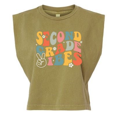 Second Grade Vibes Team 2nd Grade Groovy Back To School Garment-Dyed Women's Muscle Tee