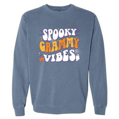 Spooky Grammy Vibes Halloween Gift Garment-Dyed Sweatshirt