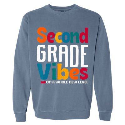 Second Grade Vibes Vintage 1st Day Of School Team 2nd Grade Garment-Dyed Sweatshirt