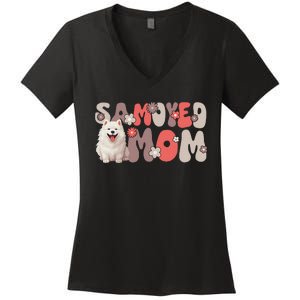 Samoyed Groovy WorldS Best Samoyed Mom Women's V-Neck T-Shirt