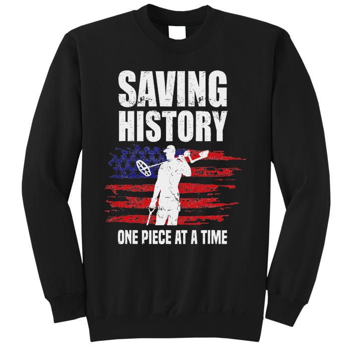 Saving History American Flag Usa Funny Metal Detecting Sweatshirt