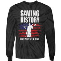 Saving History American Flag Usa Funny Metal Detecting Tie-Dye Long Sleeve Shirt