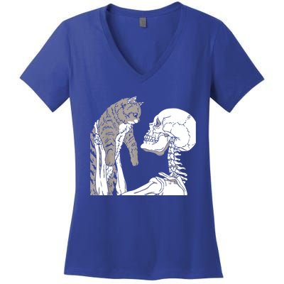 Skeleton Holding A Cat Shirt Lazy Halloween Costume Skull Women's V-Neck T-Shirt