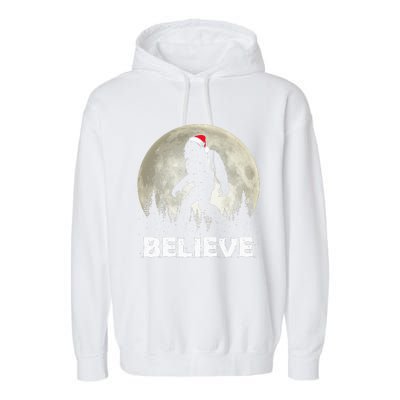 Santa Hat Bigfoot Believe Christmas Lights Rock Sasquatch  Garment-Dyed Fleece Hoodie