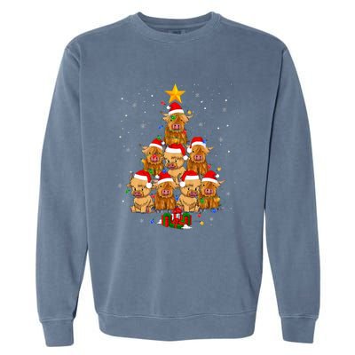 Scottish Highland Cow Christmas Tree Funny Cow Lover Xmas Garment-Dyed Sweatshirt