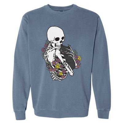 Skeleton Hugging Cat Flowers Skeleton Black Cat Garment-Dyed Sweatshirt