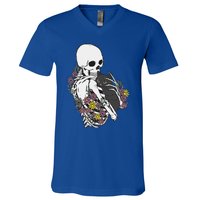 Skeleton Hugging Cat Flowers Skeleton Black Cat V-Neck T-Shirt