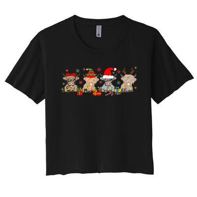 Scottish Highland Cow Christmas Tree Funny Cow Lover Xmas Women's Crop Top Tee