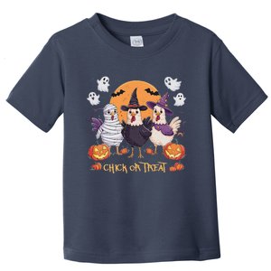 Spooky Halloween Chicken Pumpkin Farm Chick Or Treat Toddler T-Shirt