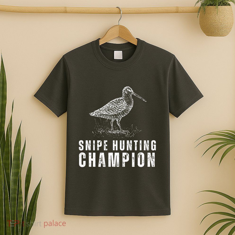 Snipe Hunting Champion Funny Hunting T-Shirt