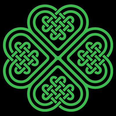 Shamrock Heart Celtic Knot Irish St. Patricks Day T-Shirt
