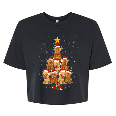 Scottish Highland Cow Christmas Tree Funny Cow Lover Xmas Bella+Canvas Jersey Crop Tee