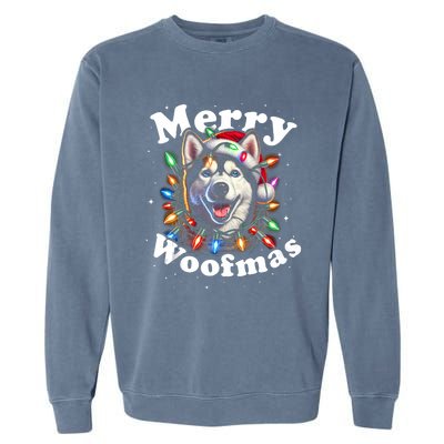 Siberian Husky Dog Merry Woofmas Christmas Lights Santa Hat Tank Top Garment-Dyed Sweatshirt