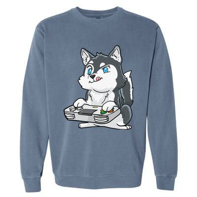 Siberian Husky Gaming Kawaii Gift for Gamers and Dog Lovers Garment-Dyed Sweatshirt