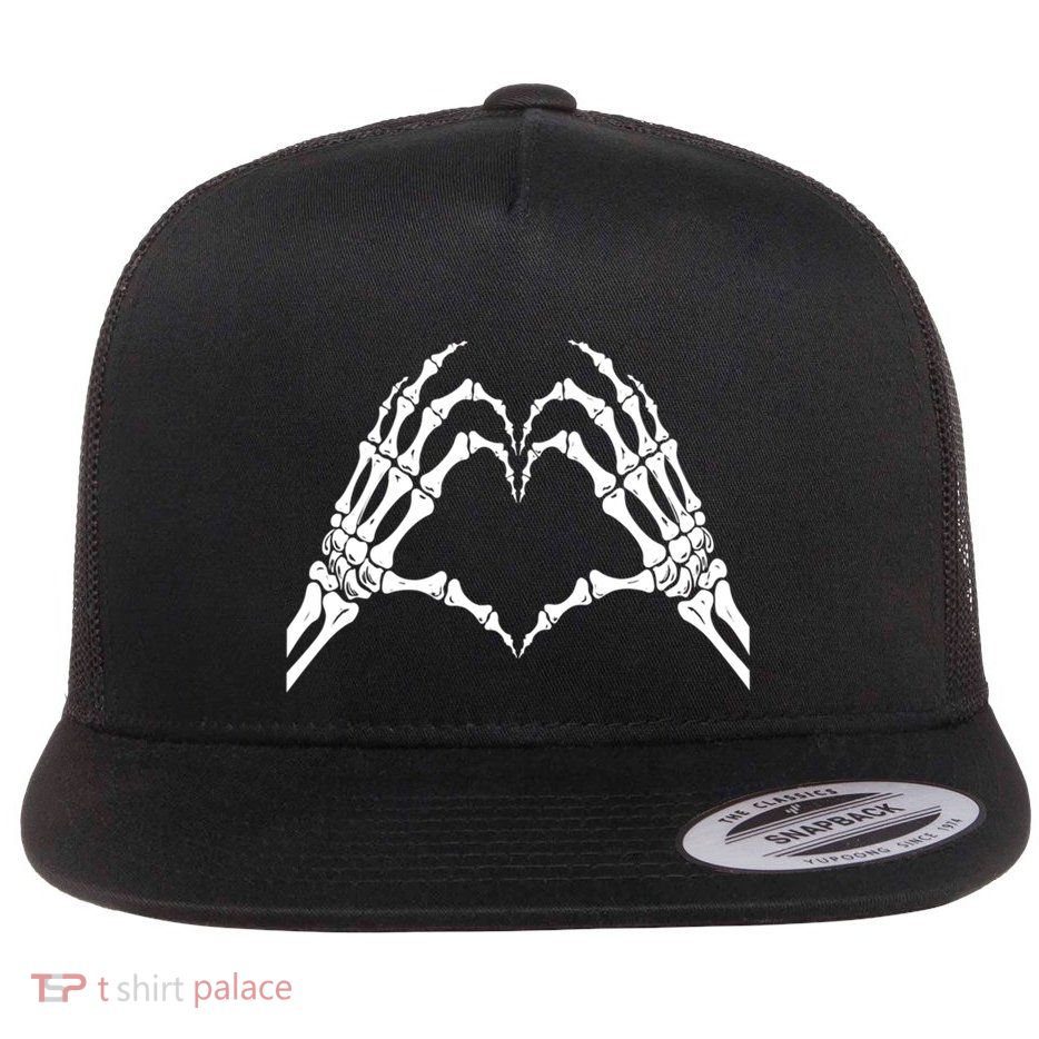 Skeleton Hands Heart Halloween Love Design Cool Gift Flat Bill Trucker Hat