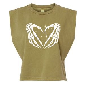 Skeleton Hands Heart Sign Retro Halloween Costume Wife Gift Garment-Dyed Women's Muscle Tee