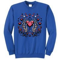 Skeleton Hand Heart: Gothic Love For ValentineS Day Gift Sweatshirt