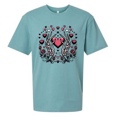 Skeleton Hand Heart: Gothic Love For ValentineS Day Gift Sueded Cloud Jersey T-Shirt