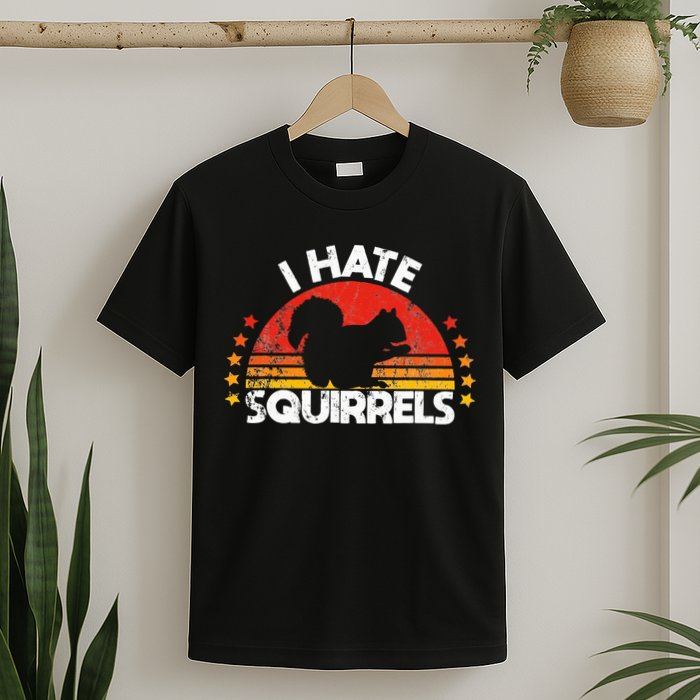 Squirrel Hunting I Hate Squirrel Hunter Retro Design T-Shirt