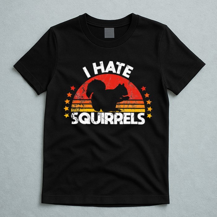 Squirrel Hunting I Hate Squirrel Hunter Retro Design T-Shirt