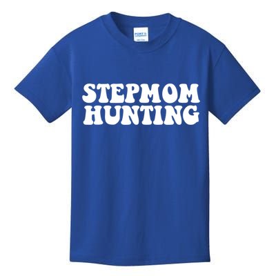 Stepmom Hunting Meaningful Gift Funny Quote Saying Step Mom Hunting Cute Gift Kids T-Shirt