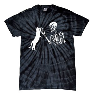 Skeleton Hand Playing Cat Funny Halloween Costume Skull Tie-Dye T-Shirt