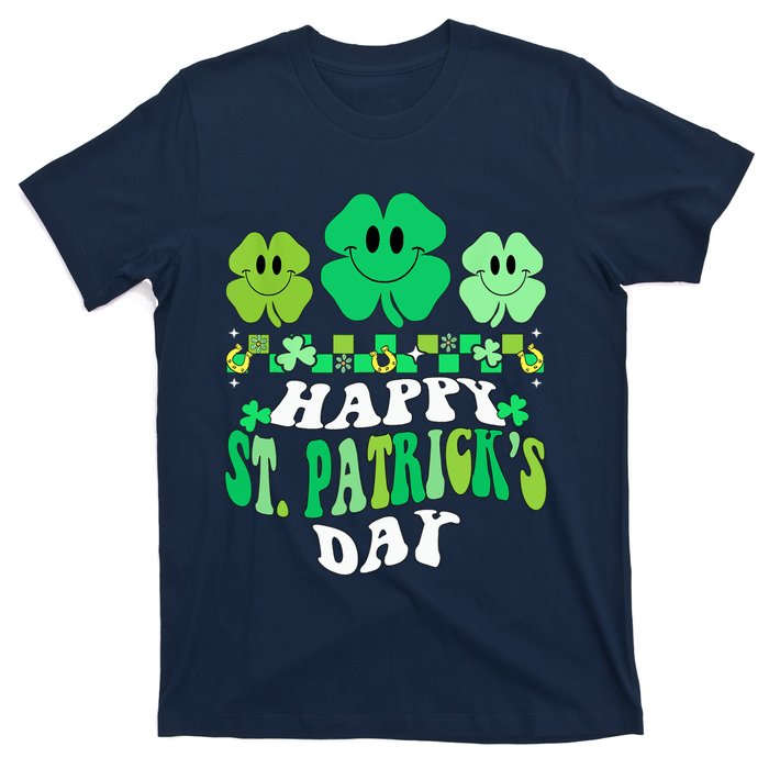 Shamrock Happy St Patricks Day Wo Irish Retro Groovy T-Shirt