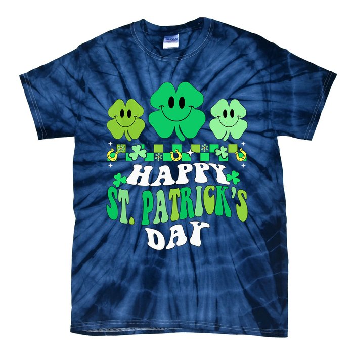 Shamrock Happy St Patricks Day Wo Irish Retro Groovy Tie-Dye T-Shirt