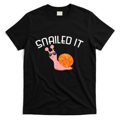 Snailed It Funny Lazy Snail Lover Gift T-Shirt