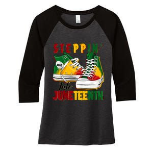 Steppin Into Juneteenth Like My Ancestors 1865 Freedom Day Women's Tri-Blend 3/4-Sleeve Raglan Shirt