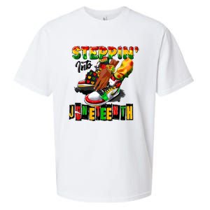 Steppin Into Juneteenth African Pride Black African Boy Sueded Cloud Jersey T-Shirt