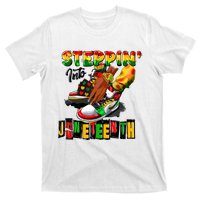 Steppin Into Juneteenth African Pride Black African Boy T-Shirt